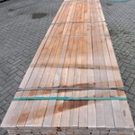 Ca. 78x Massaranduba regels fijnbezaagd, 40x60mm, lengte 50/400cm, 28/